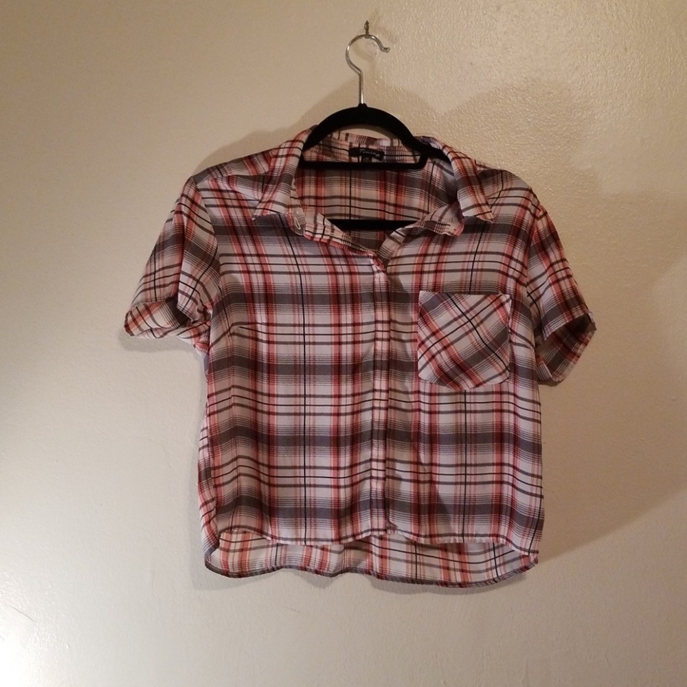Plaid crop top button up